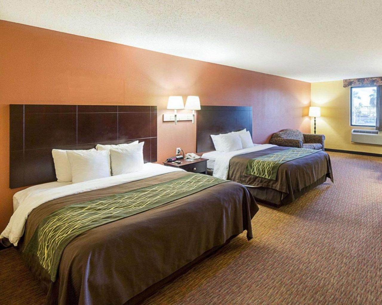 Comfort Inn Near Medical Center Mission Extérieur photo