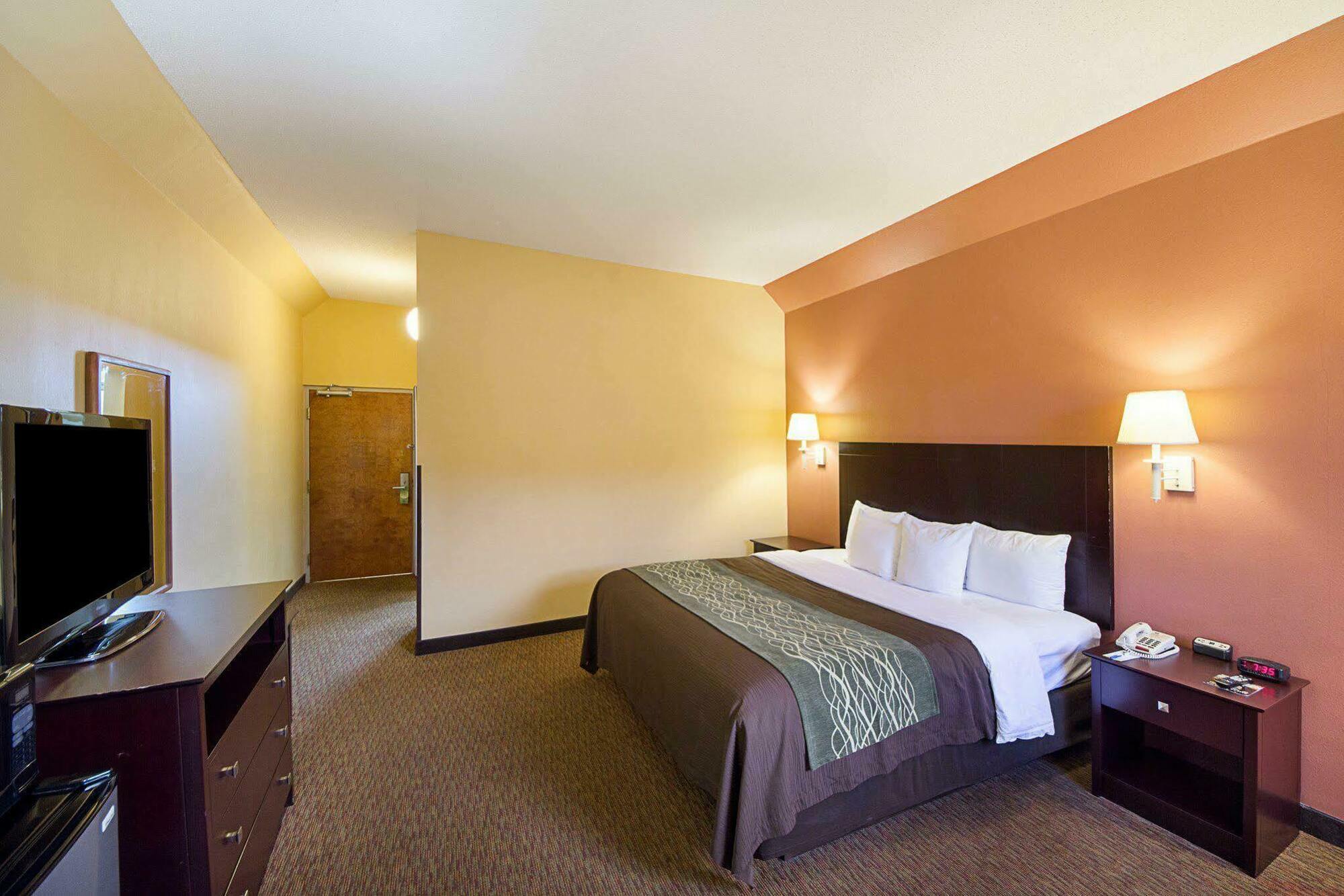 Comfort Inn Near Medical Center Mission Extérieur photo
