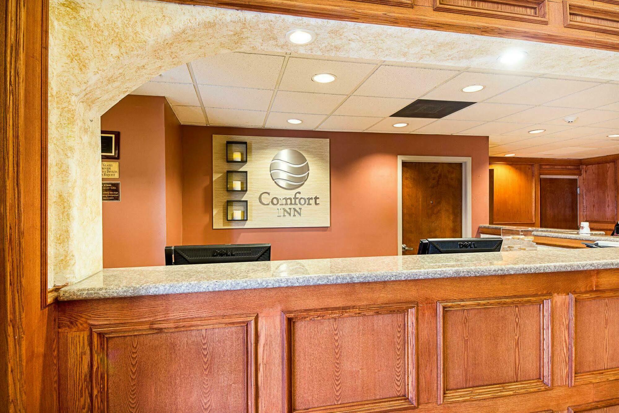 Comfort Inn Near Medical Center Mission Extérieur photo